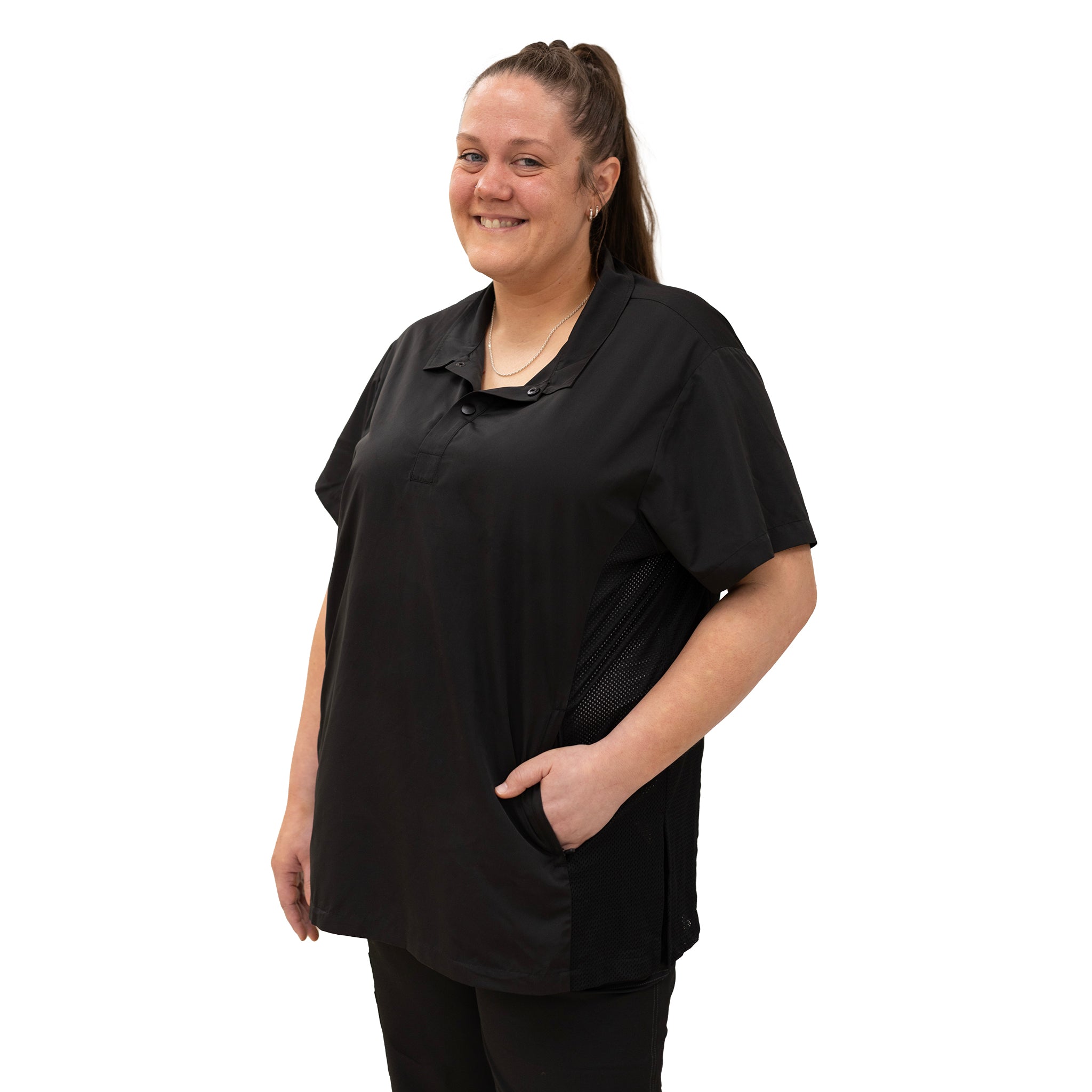 black grooming smock for men and women
